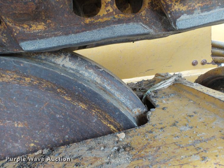 image for item K3288 2002 Caterpillar D5M LGP dozer