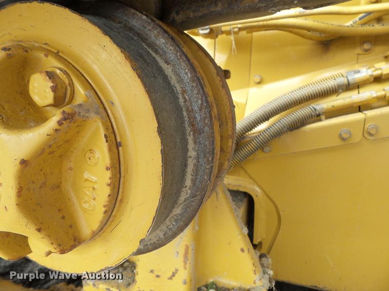 image for item K3288 2002 Caterpillar D5M LGP dozer