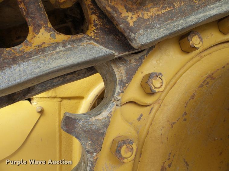 image for item K3288 2002 Caterpillar D5M LGP dozer