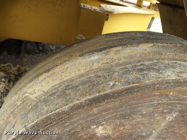 image for item K3288 2002 Caterpillar D5M LGP dozer