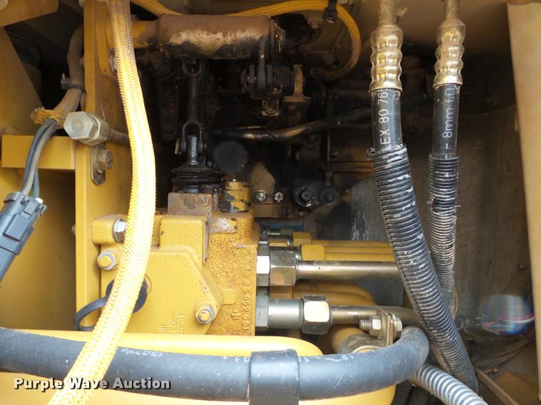 image for item K3288 2002 Caterpillar D5M LGP dozer