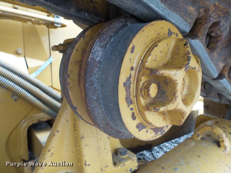 image for item K3288 2002 Caterpillar D5M LGP dozer