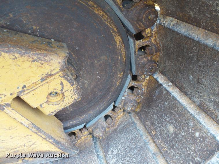 image for item K3288 2002 Caterpillar D5M LGP dozer