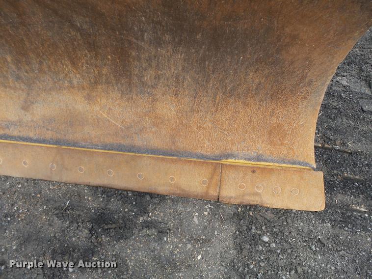 image for item K3288 2002 Caterpillar D5M LGP dozer