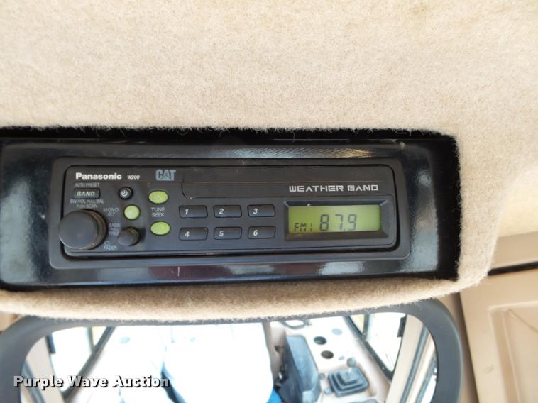 image for item K3288 2002 Caterpillar D5M LGP dozer