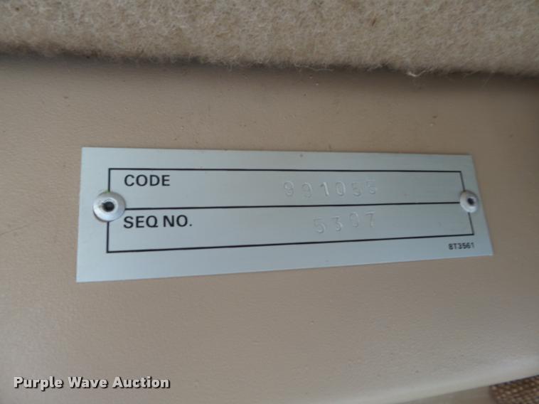 image for item K3288 2002 Caterpillar D5M LGP dozer