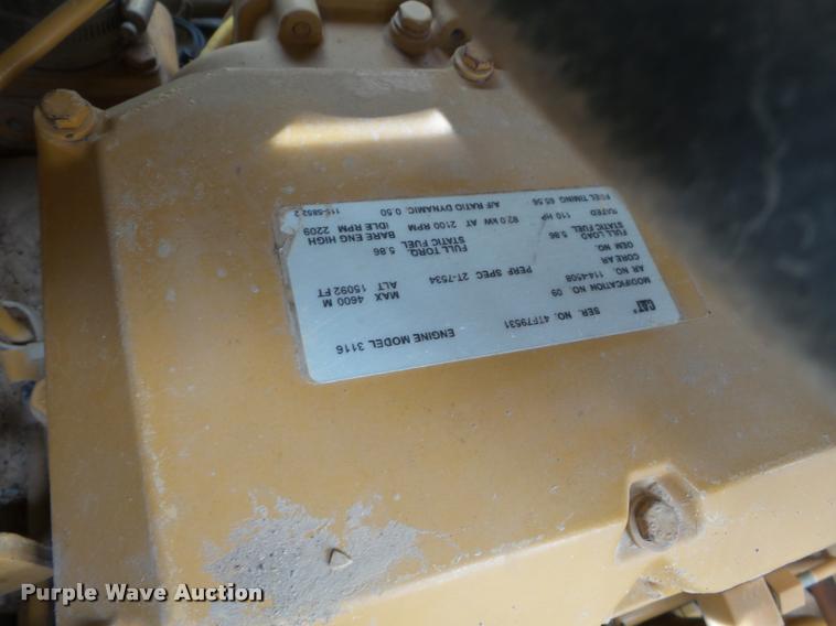 image for item K3288 2002 Caterpillar D5M LGP dozer