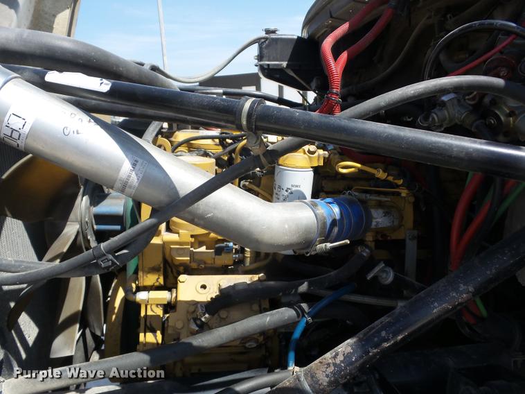 image for item K6476 2002 Freightliner FL80 digger derrick truck