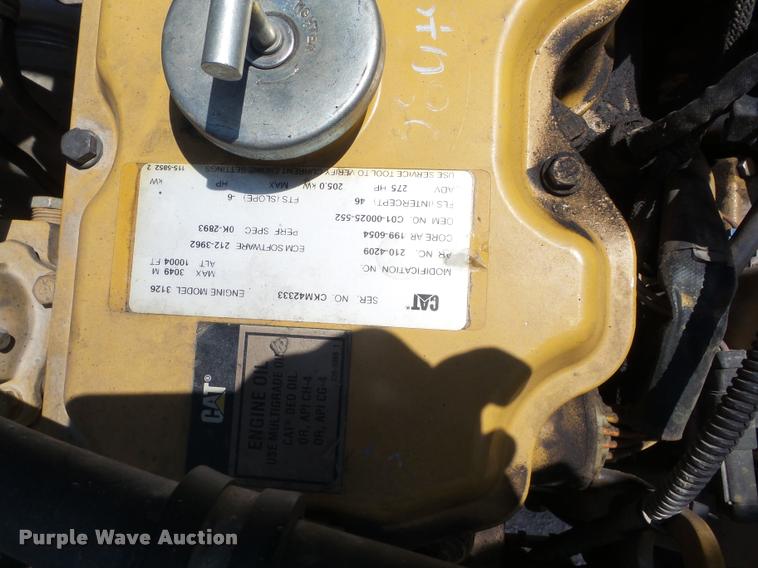 image for item K6476 2002 Freightliner FL80 digger derrick truck