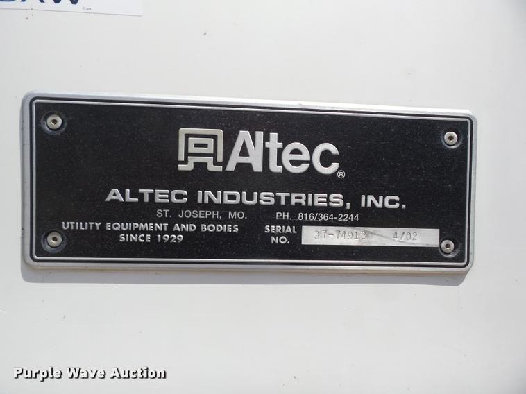 image for item K6476 2002 Freightliner FL80 digger derrick truck