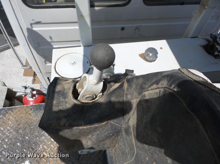 image for item K6476 2002 Freightliner FL80 digger derrick truck