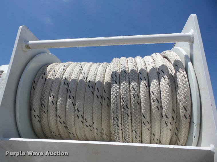 image for item K6476 2002 Freightliner FL80 digger derrick truck