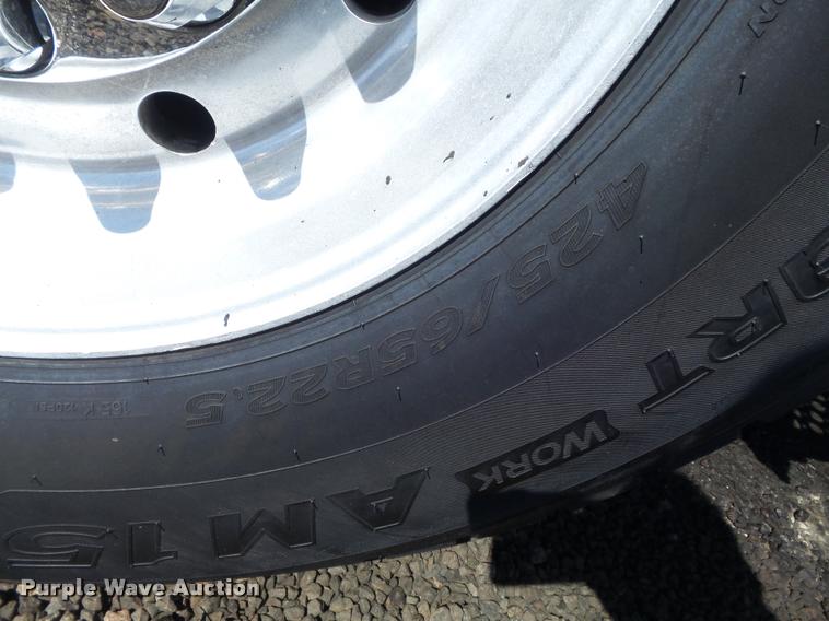 image for item K7681 2005 Kenworth T800B dump truck