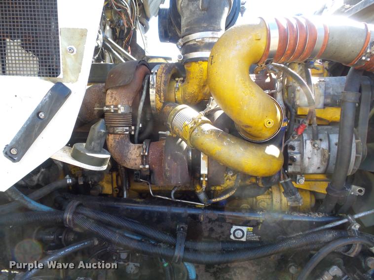 image for item K7681 2005 Kenworth T800B dump truck