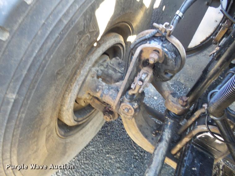 image for item K7681 2005 Kenworth T800B dump truck