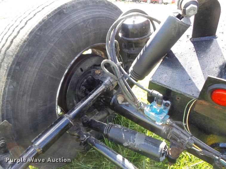 image for item K7681 2005 Kenworth T800B dump truck