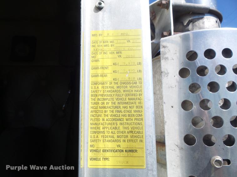 image for item K7681 2005 Kenworth T800B dump truck