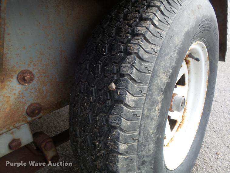 image for item K7686 2005 Ground Heater E3000 hydronic ground heater