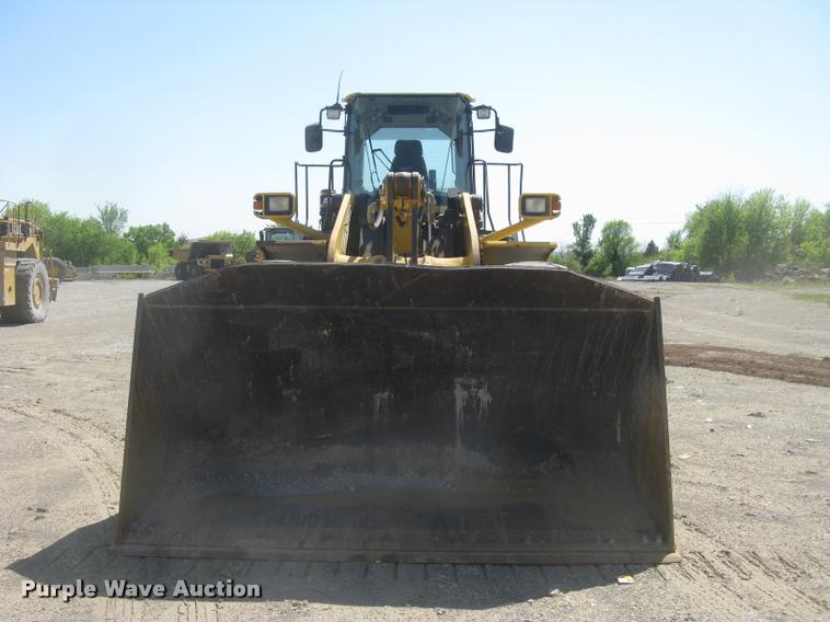 image for item L2384 2010 Komatsu WA480 wheel loader
