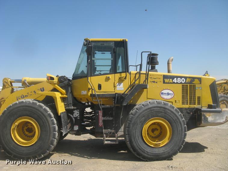 image for item L2384 2010 Komatsu WA480 wheel loader