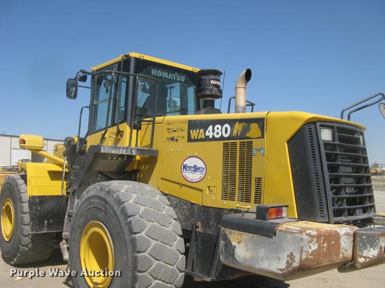image for item L2384 2010 Komatsu WA480 wheel loader