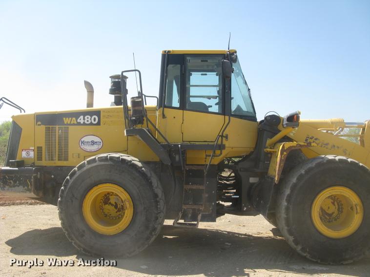 image for item L2384 2010 Komatsu WA480 wheel loader