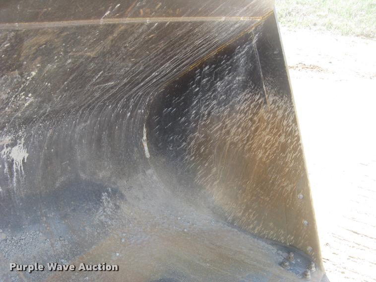 image for item L2384 2010 Komatsu WA480 wheel loader