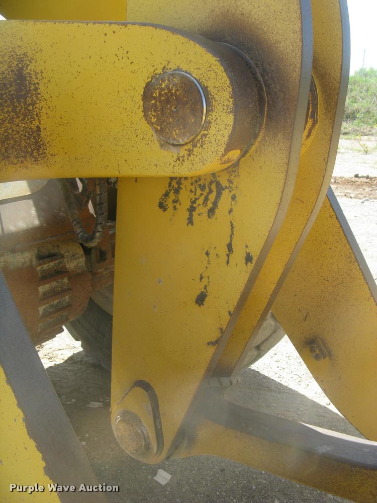 image for item L2384 2010 Komatsu WA480 wheel loader
