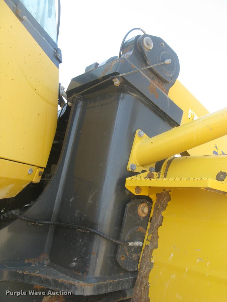 image for item L2384 2010 Komatsu WA480 wheel loader