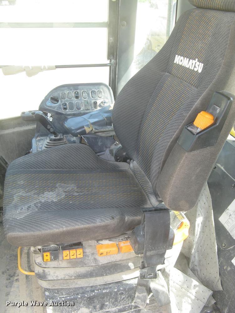 image for item L2384 2010 Komatsu WA480 wheel loader