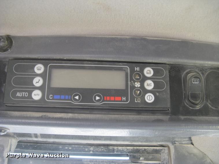 image for item L2384 2010 Komatsu WA480 wheel loader