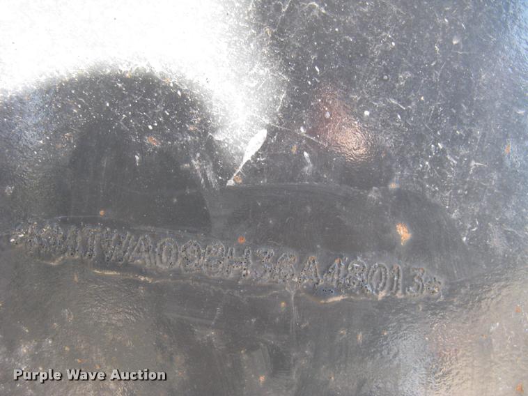 image for item L2384 2010 Komatsu WA480 wheel loader