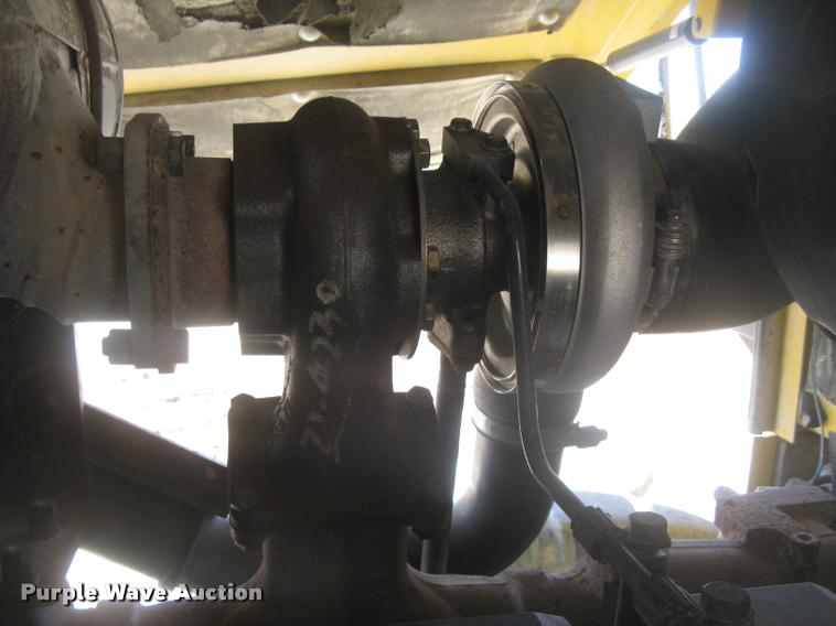 image for item L2384 2010 Komatsu WA480 wheel loader