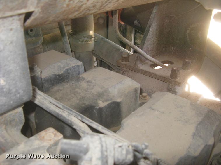 image for item L2384 2010 Komatsu WA480 wheel loader