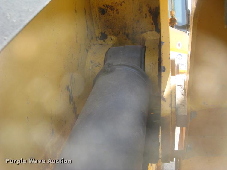 image for item L2385 2009 Volvo L90F wheel loader