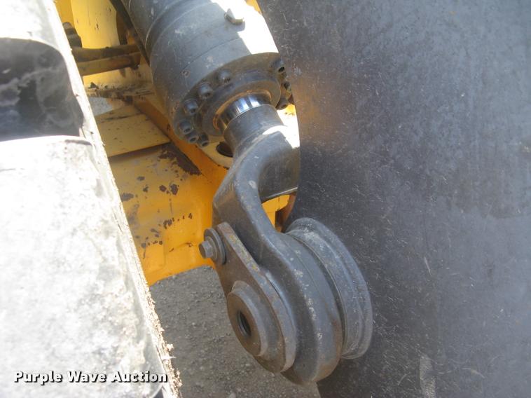 image for item L2385 2009 Volvo L90F wheel loader