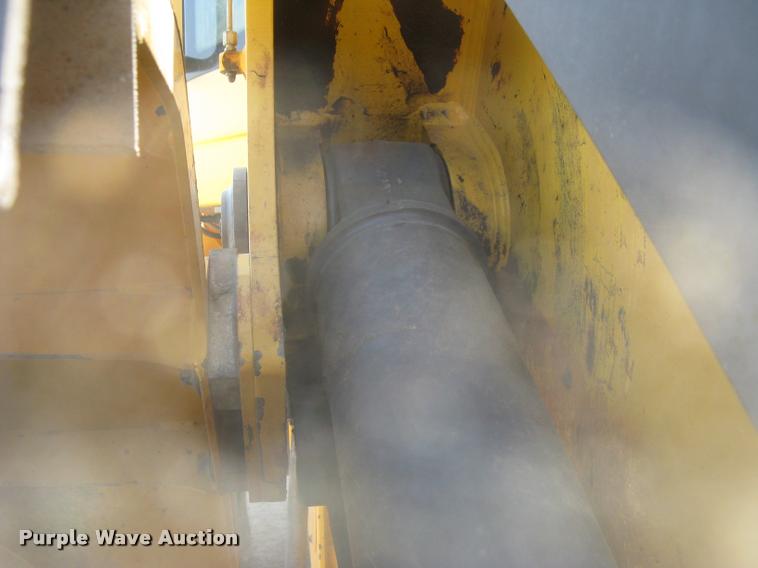 image for item L2385 2009 Volvo L90F wheel loader