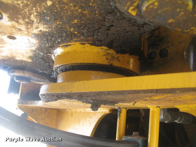 image for item L2385 2009 Volvo L90F wheel loader