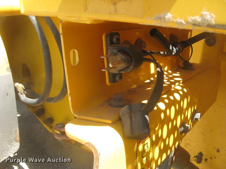 image for item L2385 2009 Volvo L90F wheel loader