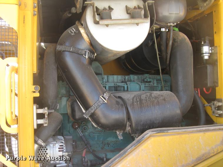 image for item L2385 2009 Volvo L90F wheel loader