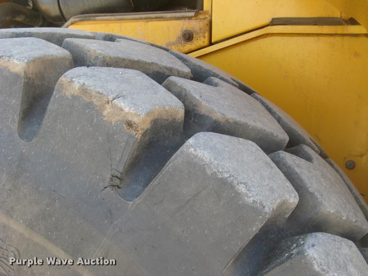image for item L2385 2009 Volvo L90F wheel loader