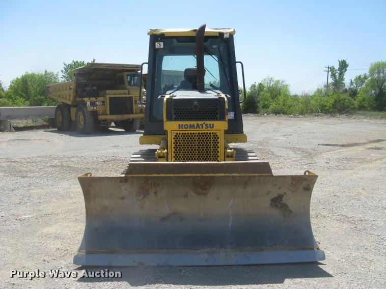 image for item L2386 2009 Komatsu D31EX KOMSTAT II dozer