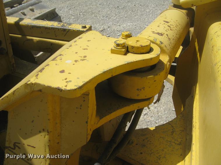 image for item L2386 2009 Komatsu D31EX KOMSTAT II dozer