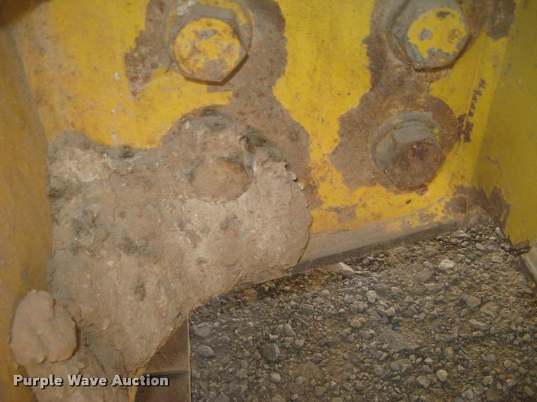 image for item L2386 2009 Komatsu D31EX KOMSTAT II dozer