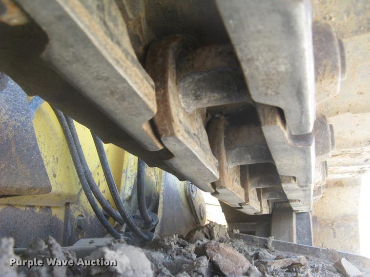 image for item L2386 2009 Komatsu D31EX KOMSTAT II dozer