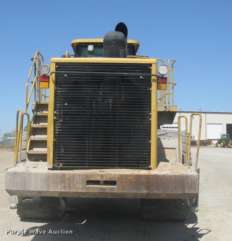 image for item L2387 2004 Caterpillar 988G wheel loader