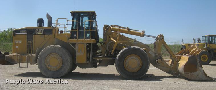 image for item L2387 2004 Caterpillar 988G wheel loader