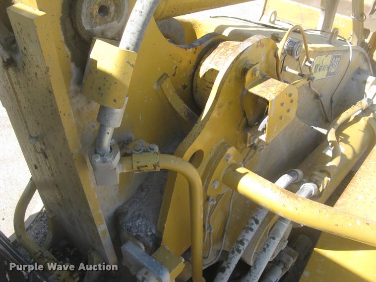 image for item L2387 2004 Caterpillar 988G wheel loader