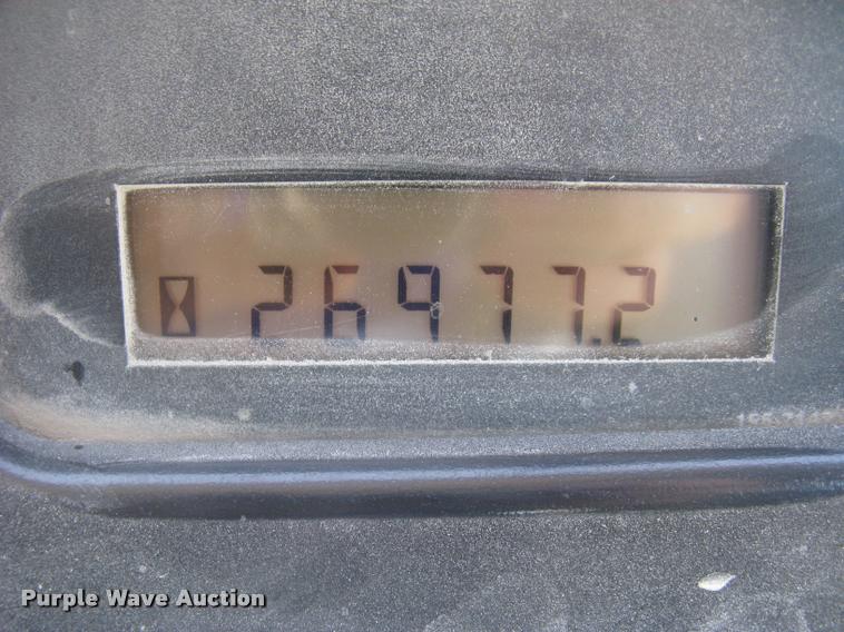 image for item L2387 2004 Caterpillar 988G wheel loader