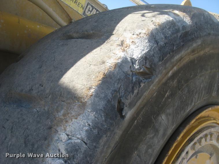 image for item L2387 2004 Caterpillar 988G wheel loader